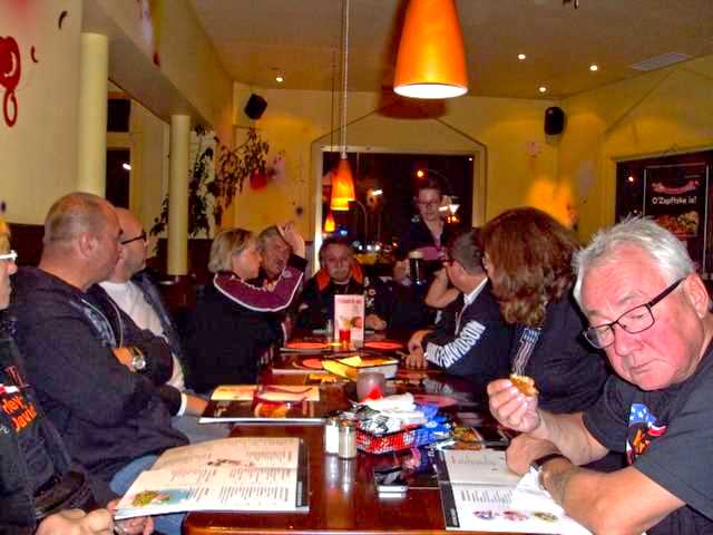 Abschlussfahrt nach Hamburug_2.JPG -                                