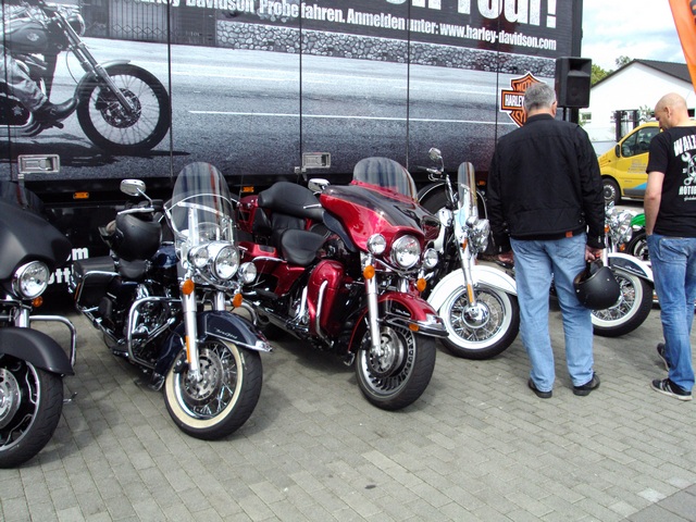 Beachparty_und _Demo_Ride_10.JPG -                                