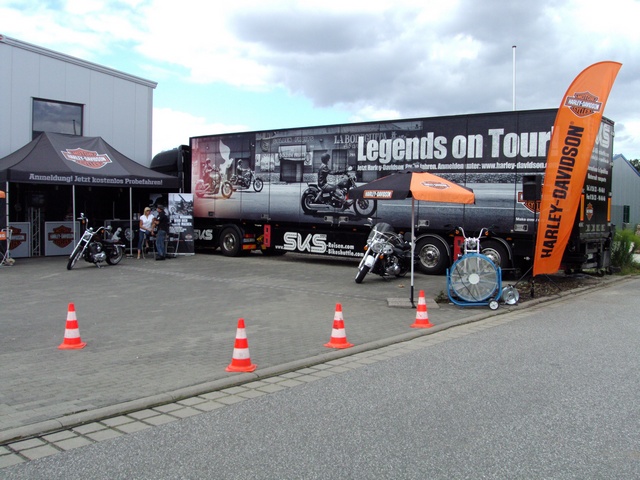 Beachparty_und _Demo_Ride_3.JPG -                                