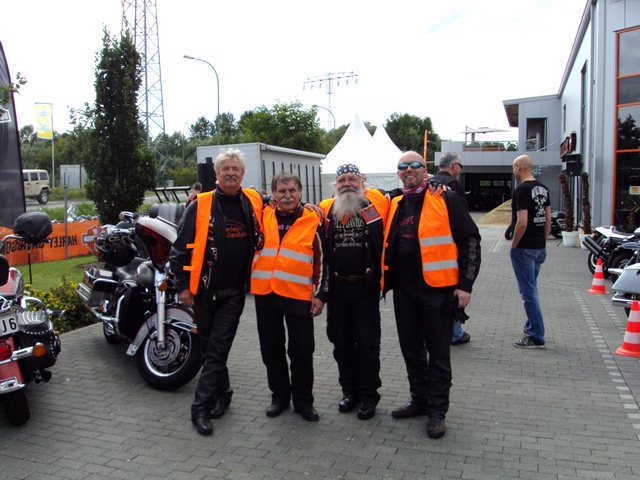 Beachparty_und _Demo_Ride_9.JPG -                                