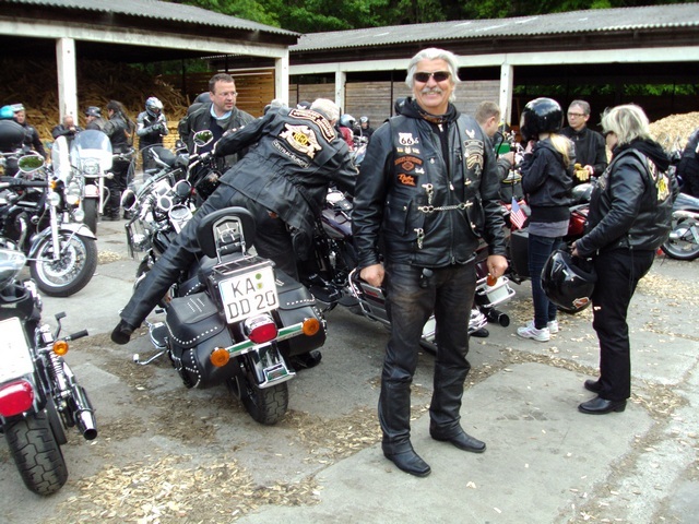 Bikergottesdienst Ausfahrt nach Seelensdorf_2.JPG -                                