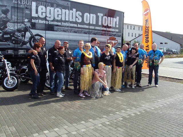 Harley on Tour_3.JPG -                                