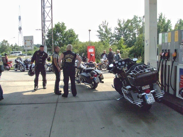 20 Jahre Dresden Chapter 3.jpg -                                