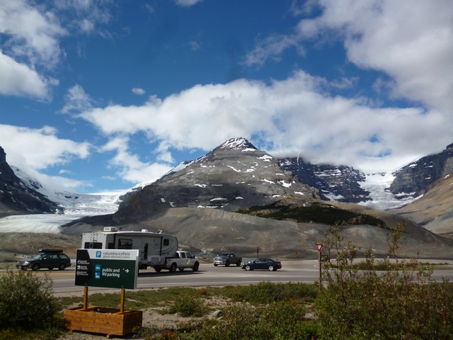 13 Columbia Icefield.jpg