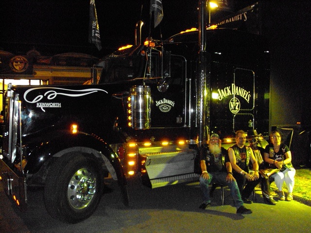 Prag Harley Days 16.jpg -                                