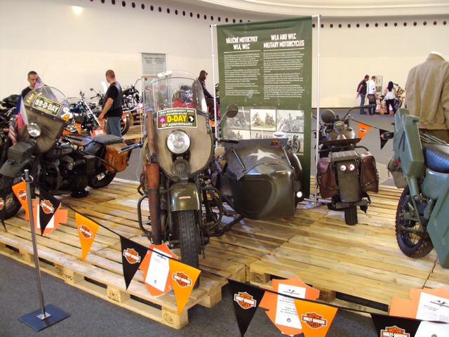 Prag Harley Days 57.jpg -                                