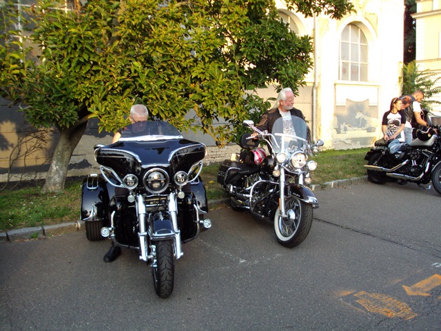 Prag Harley Days 8.jpg -                                