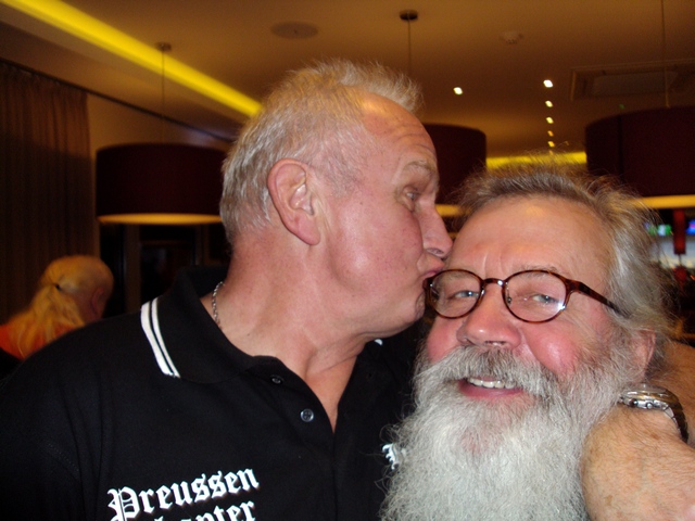 Weihnachtsfeier im DELTA Bowling  10.jpg -                                