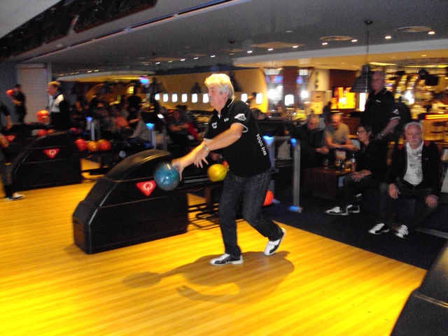Weihnachtsfeier im DELTA Bowling  23.jpg -                                