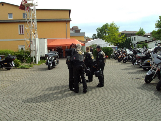 Rügentour Rostock Chapter  1.jpg -                                