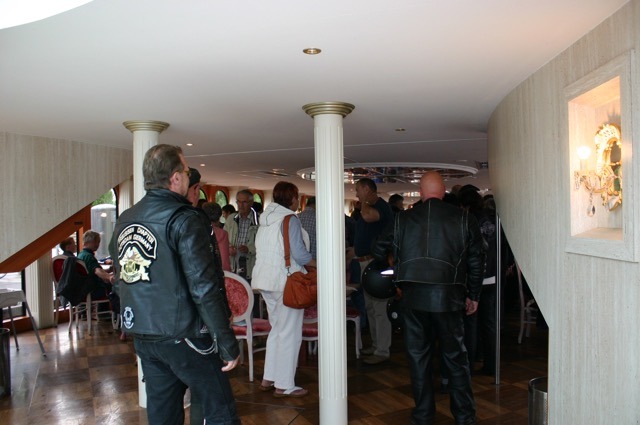 Treff mit Dresden Chapter zur Brandenburgtour  16.jpg