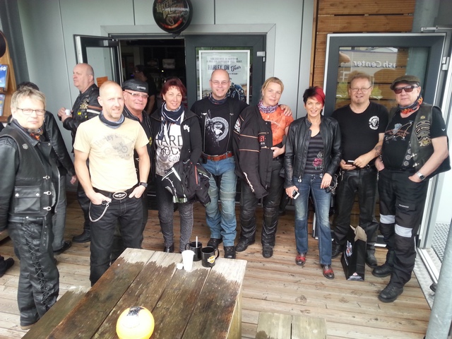 Treff mit Dresden Chapter zur Brandenburgtour  4.jpg