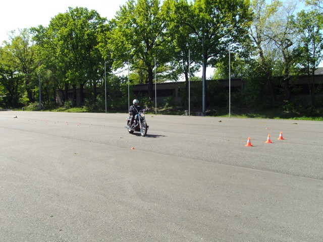 Fahrsicherheitstraining in der Julius-Leber-Kaserne in Berlin 29.04.18 18.jpg -                                