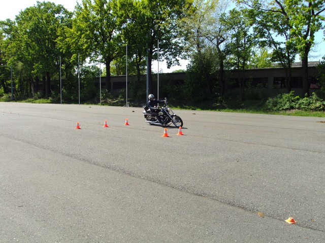 Fahrsicherheitstraining in der Julius-Leber-Kaserne in Berlin 29.04.18 22.jpg -                                